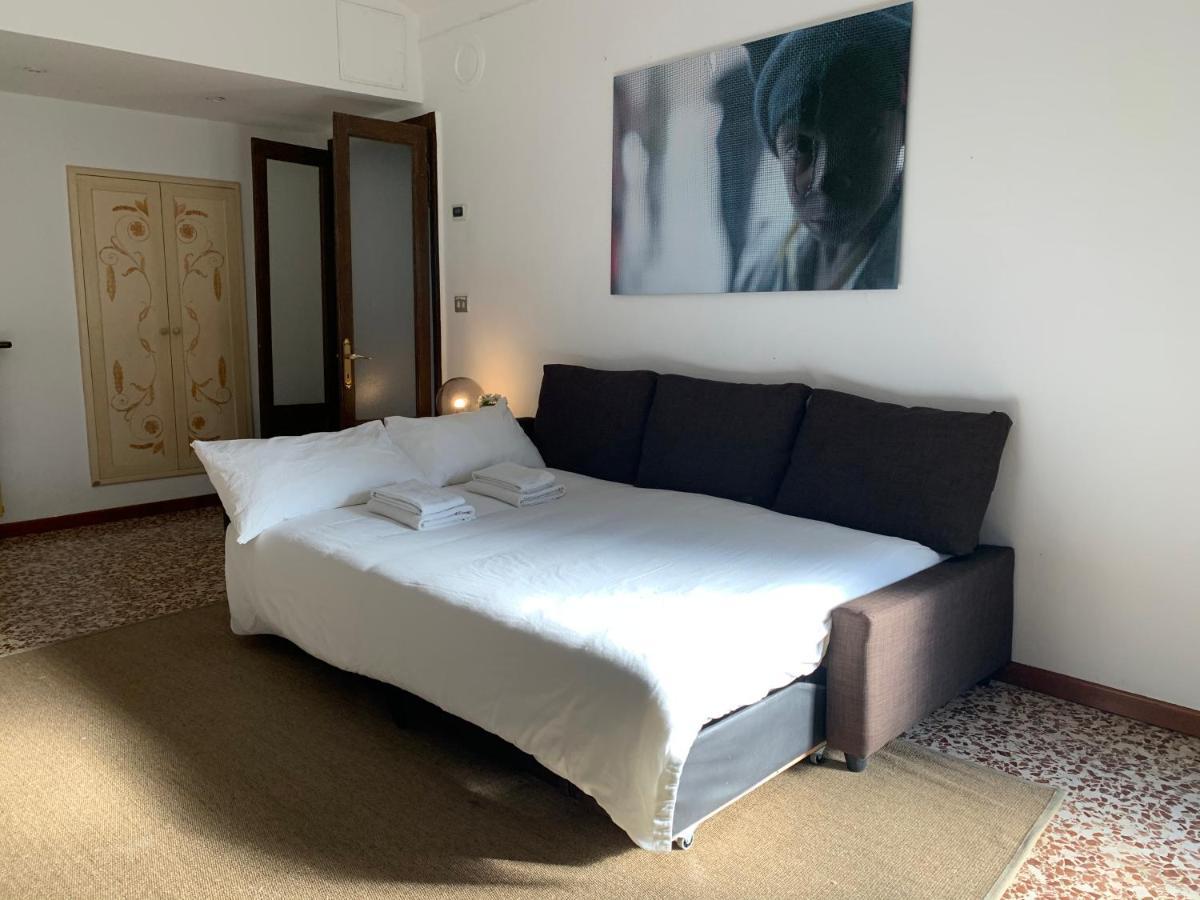 Locatelli50 Apartman Bergamo Kültér fotó
